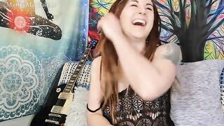 Funny Hairy Chick Squirts and Comes on Cam