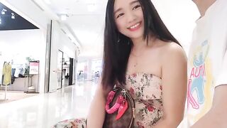 A pretty Asian babe brought a guy home for sex after meeting on the street