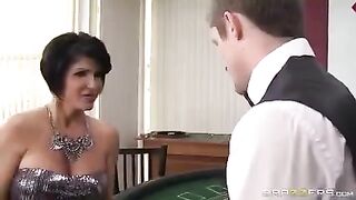 The woman lost a card game and had to pay with her pussy