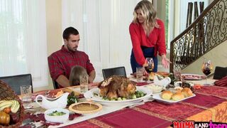 A family dinner ended with a hot threesome sex