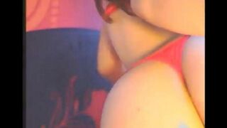 A girl with a vibrator in all holes, including her ass, managed to experience orgasm