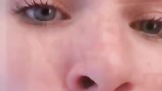 First time with a naked lesbian, it's a great experience