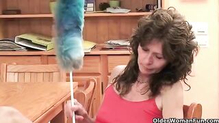 A mature woman plays with her pussy in a sensual way