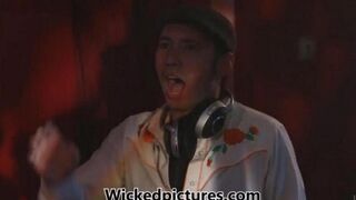 Fucked in the night club, she went crazy with pleasure