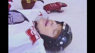 The fan gave a hockey player her ass to fuck