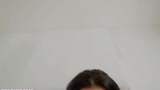 Guy makes cumshot right on the girl’s face and beautiful boobs