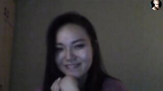 A guy fucked a Kazakh girl in Skype and she came with great pleasure