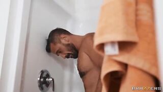 Nicole is fucked in her round ass by an experienced guy in anal only action