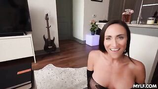 She will end up covered in cum when she gives a blowjob