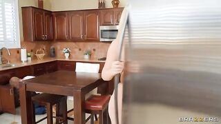 The life of a bimbo is the best, especially when she's in the kitchen