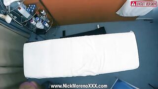 Lucky masseur screwed 19-year-old Latina after oiling her body
