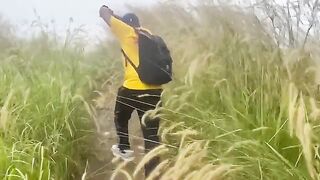 A risky public sex scene with a stunning Pinay babe outdoors