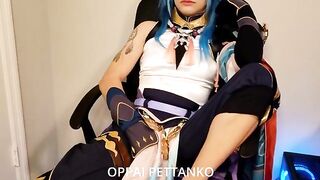 Cosplayer girl Xiao got caught masturbating by Zhongli in a spicy scene
