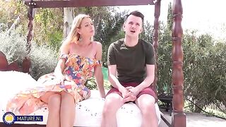 A passionate blowjob on the nature for a hot blondie