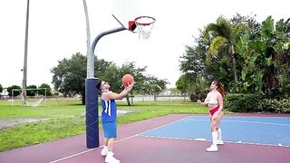 Sex is also a sport, and this hot slut is proving it to us