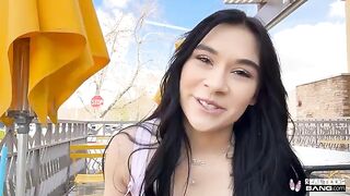 You think girls on the first date do not give blowjobs?