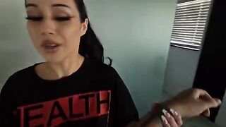 The goth girl felt the man’s powerful cock