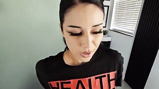 The goth girl felt the man’s powerful cock