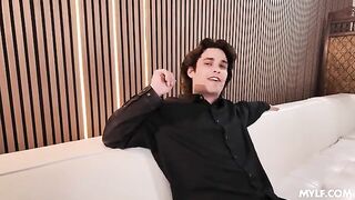 You can't just say no to such a tempting pussy, babe