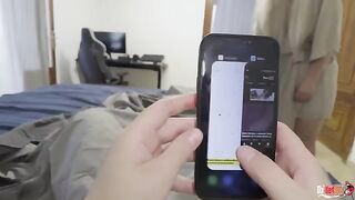 A guy got distracted and fucked by a hot stepmom