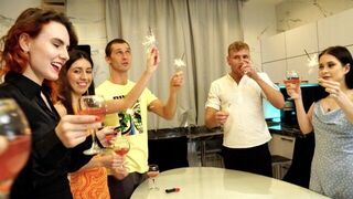 First steps in a wonderful orgy group sex
