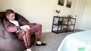 The lesson on how to properly lick a dick