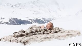 A blowjob is not a problem even in the clothes when warming up