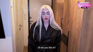 A girl came to her friend's house to have sex with the guy