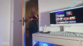 Girl gets drunk and tries to do her first blowjob ever