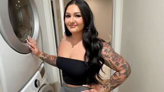 Rinsed clothes and ready for sex with Roxanne Roselle
