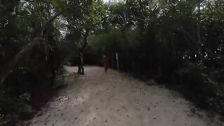 Girl with a great ass was picked up at the beach