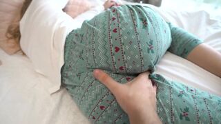 The stepsis fucks with her stepbrother and gets cum inside